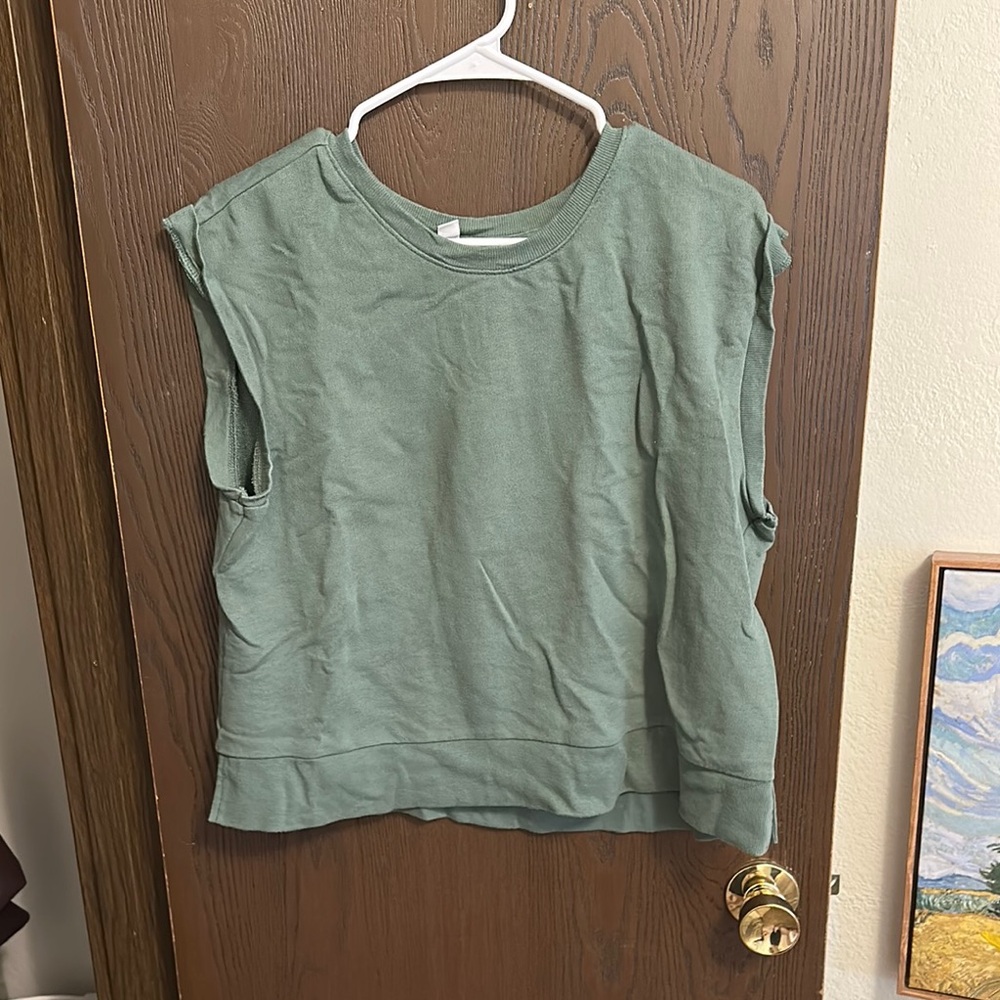 Women's Sleeveless Top in Green